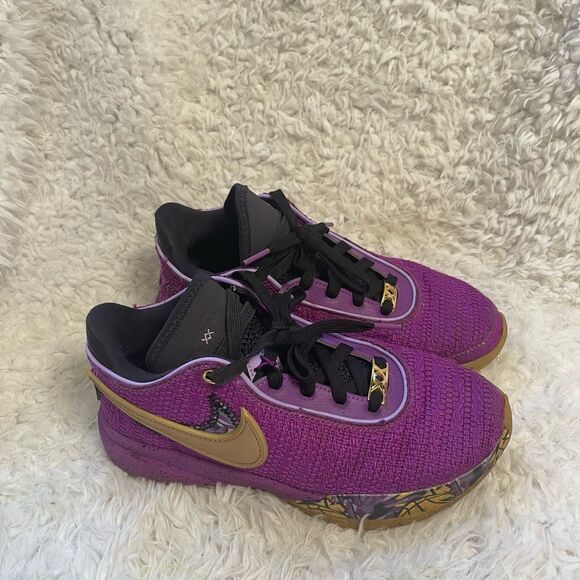 Nike LeBron 20 GS 'Young Heirs' FD0207-500 vivid purple kids sneakers SZ5Y - Picture 4 of 13